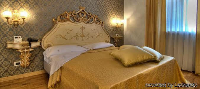 Tuscolana Hotel